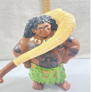 Disney Moana Maui Figure Toy Maui w fish hook And Hei Hei Character Collectible
